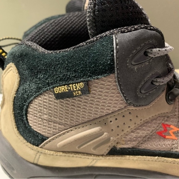 GARMONT Women's Gore-Tex XCR Brown Leather Hiking Boots Vibram Soles Size 7.5 - Picture 7 of 9